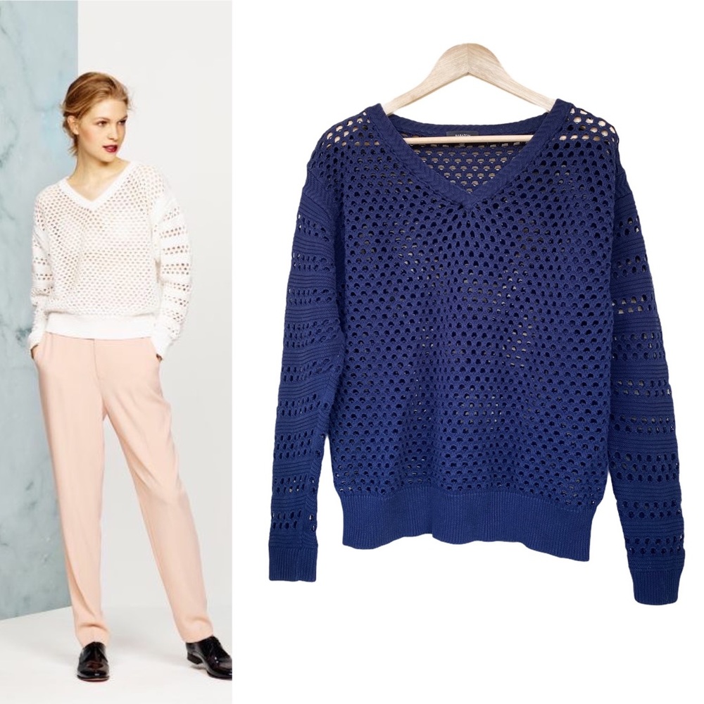 Aritzia BABATON ‘Davey’ Vneck Navy Crochet Sweater